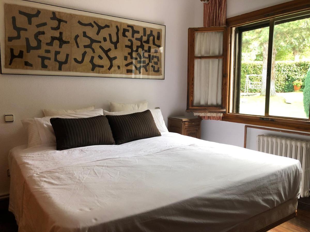 Villa Aurelia - Casa De Campo Con Jardin Y Piscina Entre Madrid Y Segovia Ortigosa del Monte Buitenkant foto