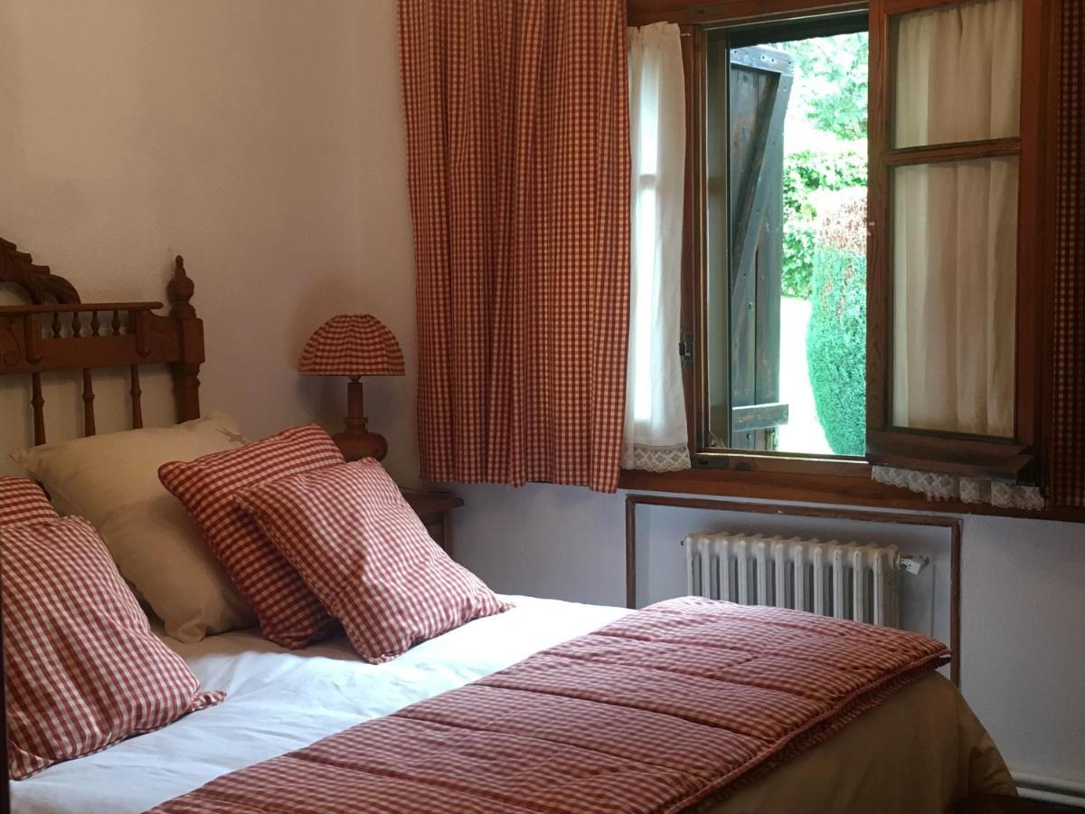 Villa Aurelia - Casa De Campo Con Jardin Y Piscina Entre Madrid Y Segovia Ortigosa del Monte Buitenkant foto
