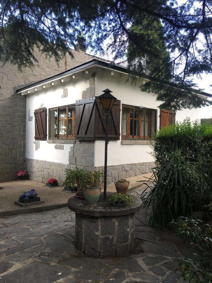Villa Aurelia - Casa De Campo Con Jardin Y Piscina Entre Madrid Y Segovia Ortigosa del Monte Buitenkant foto